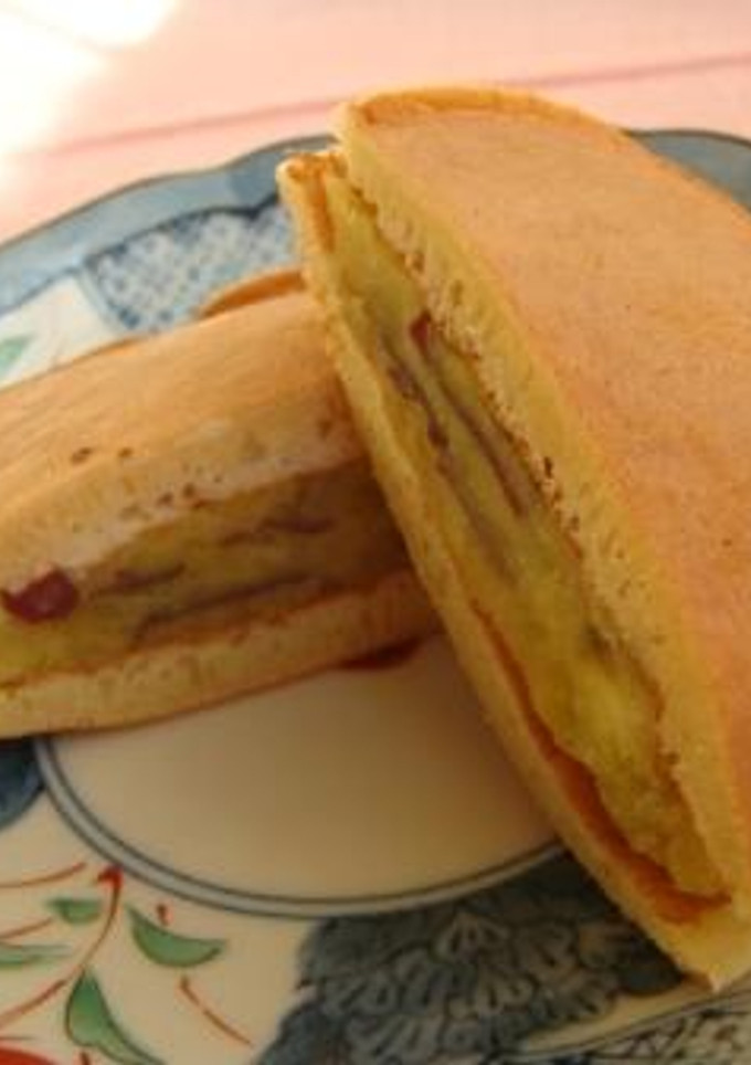 皮つきおさつとぷちぷちごまのどらやき-レシピのメイン写真