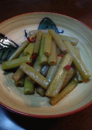 新蕗の炒め煮(下ごしらえ詳細説明付き)-レシピのメイン写真