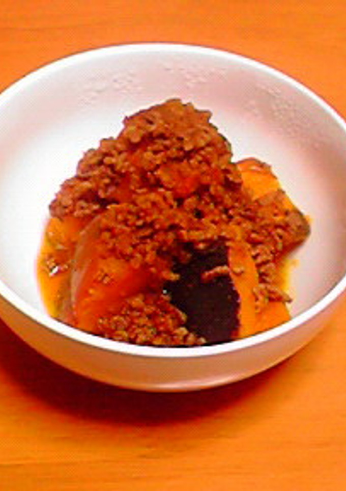 甘辛美味しい☆かぼちゃと挽き肉の煮物-レシピのメイン写真