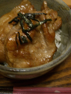豚肉の生姜焼き丼♪-レシピのメイン写真