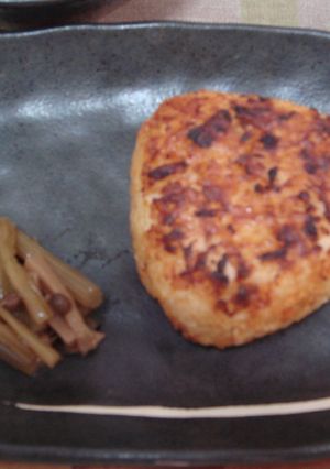 おいしい夜食☻鯛めしで焼おにぎり-レシピのメイン写真