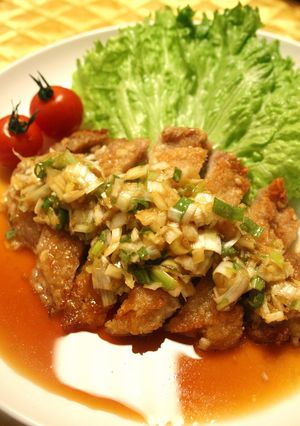葱が1本食べられる油淋鶏（ユウリンチィ）-レシピのメイン写真