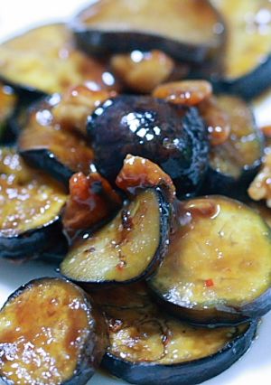 鶏皮となすのオイスターソース炒め-レシピのメイン写真