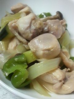 余ったワインで作る!鶏肉のワイン煮-レシピのメイン写真