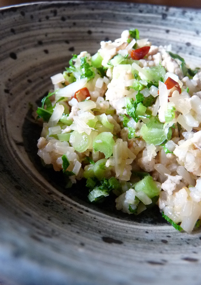 大根の皮と葉っぱのしゃきしゃき混ぜご飯-レシピのメイン写真