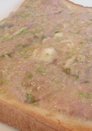 残った餃子の具で♪餃子トースト-レシピのメイン写真