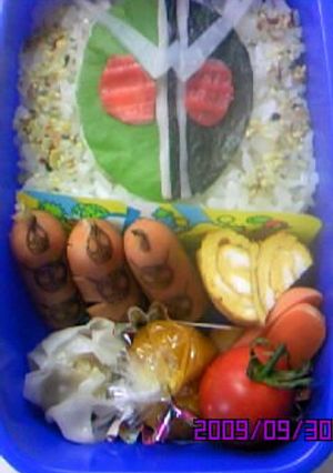 仮面ライダーWキャラ弁-レシピのメイン写真