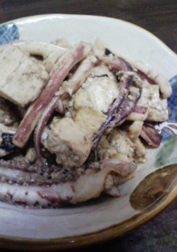 母の味。イカと豆腐のふわた炒め-レシピのメイン写真