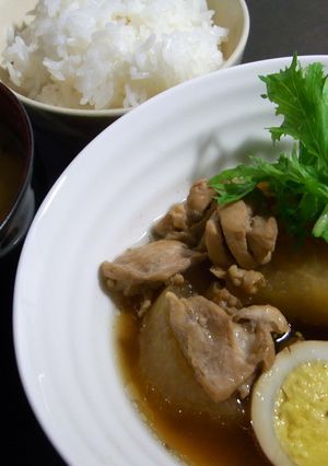 ブリ大根じゃなくって鶏大根(*'∨'*)-レシピのメイン写真