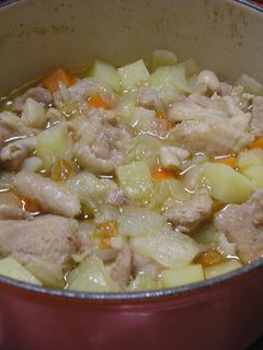 ル・クルーゼで♪鶏もも肉の白ワイン煮込み-レシピのメイン写真