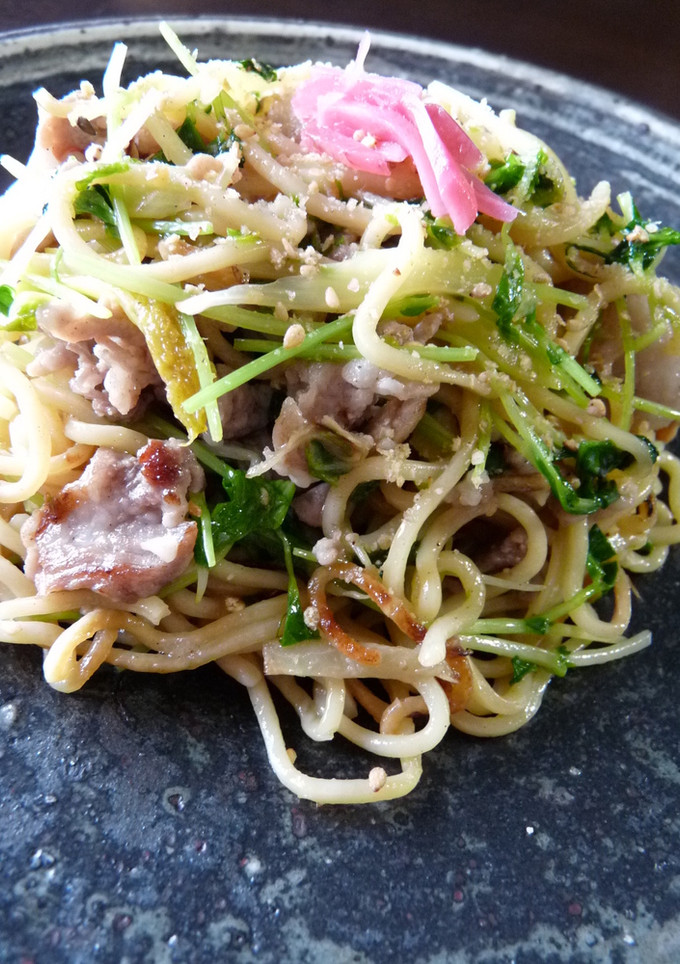 セロリと豆苗の塩焼きそば-レシピのメイン写真