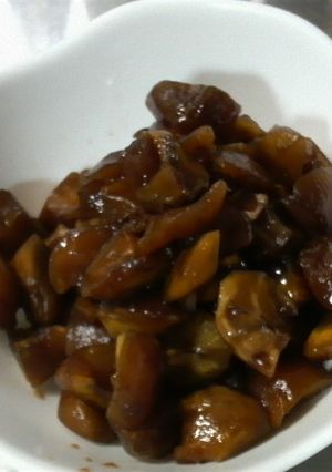 栗の黒砂糖煮(o^ω^o)♪-レシピのメイン写真