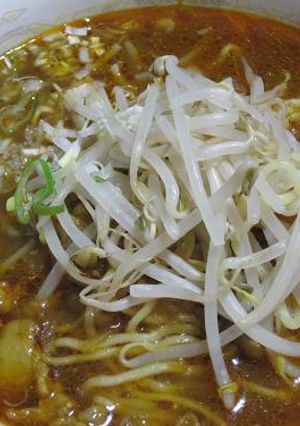 残ったカレーで【カレーラーメン】-レシピのメイン写真