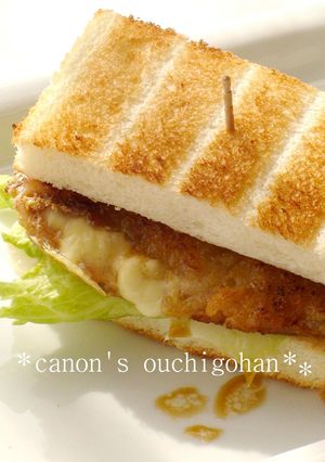 チーズカツレツの絶品バタぽんホットサンド-レシピのメイン写真