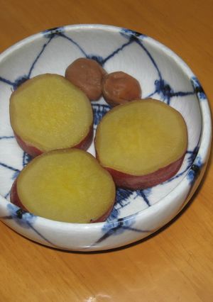 さつまいもの梅干煮-レシピのメイン写真