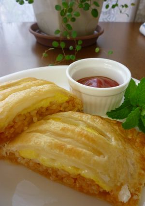オムライスとチーズのパイ包み♫-レシピのメイン写真