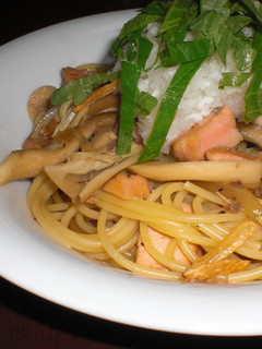 秋味♪鮭ときのこの和風パスタ-レシピのメイン写真