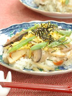 筑前煮の残りで簡単ちらし寿司-レシピのメイン写真