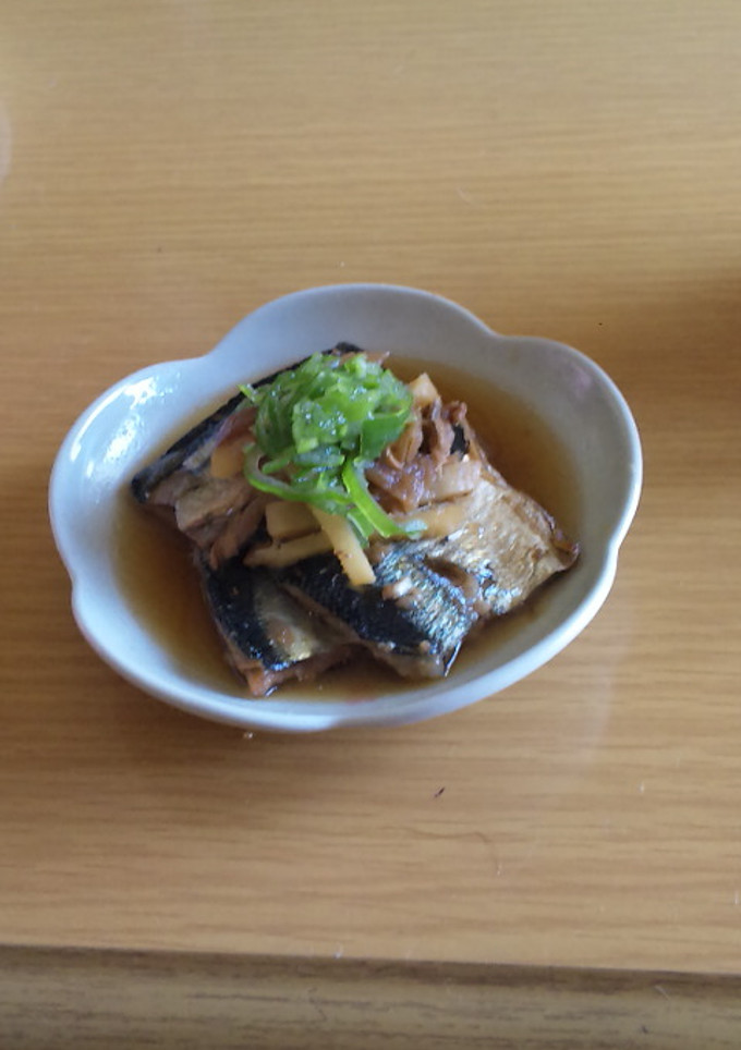 旬秋刀魚の梅肉と生姜の煮付け-レシピのメイン写真