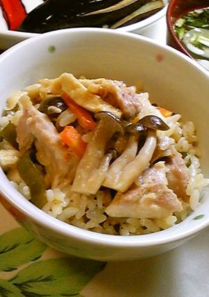 簡単☆鶏肉たくさんの炊き込みご飯-レシピのメイン写真