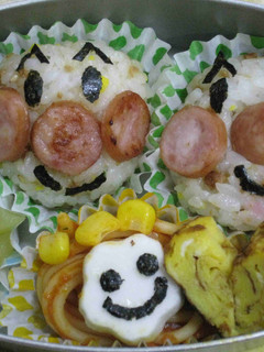 お弁当に★アンパンマンおにぎり-レシピのメイン写真