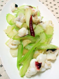 いかとセロリの塩炒め-レシピのメイン写真