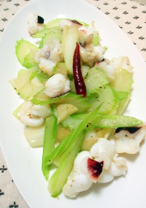 いかとセロリの塩炒め-レシピのメイン写真