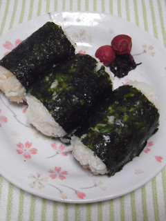 小腹がすいた時の…夜食おむすびセット-レシピのメイン写真