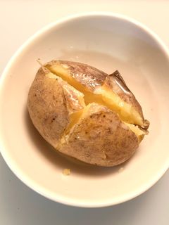 寒い冬に、ホクホクなベイクドポテト-レシピのメイン写真