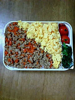 鶏そぼろ三色弁当♪-レシピのメイン写真
