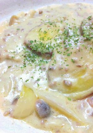 優しい甘み♪なｻﾂﾏｲﾓの豆乳ｼﾁｭｰ-レシピのメイン写真