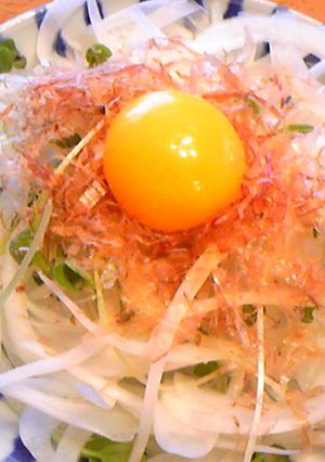 玉ねぎのおかかｻﾗﾀﾞ♪黄身ｿｰｽ-レシピのメイン写真