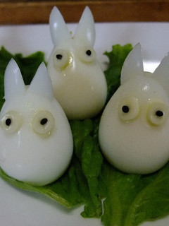 うずらの卵の♪小トトロ♪ (キャラ弁)-レシピのメイン写真