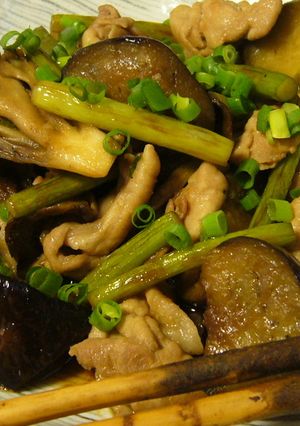 秋味♪豚肉となすと舞茸の炒め物-レシピのメイン写真