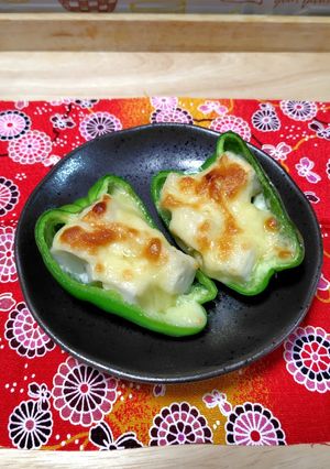 はんぺんとピーマンの味噌マヨチーズ焼き-レシピのメイン写真