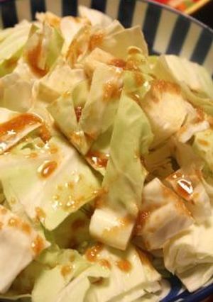 生キャベツがたっぷり食べられるサラダ-レシピのメイン写真
