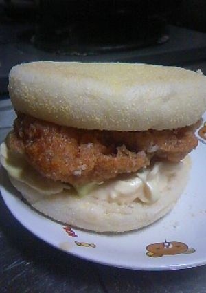 簡単ﾁｷﾝﾀﾂﾀﾊﾞｰｶﾞｰ-レシピのメイン写真