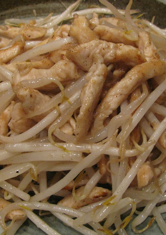もやしと鶏肉の塩炒め-レシピのメイン写真