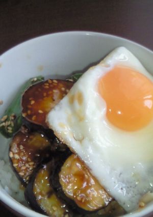 ナスとピーマンの甘辛丼♪-レシピのメイン写真