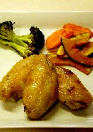 手羽先のカリカリ焼き・野菜のグリル添え-レシピのメイン写真