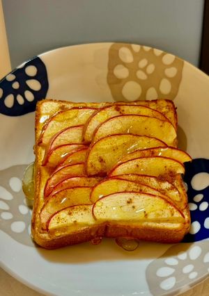 昭和レトロ☆りんごとクリームチーズの琥珀トースト-レシピのメイン写真