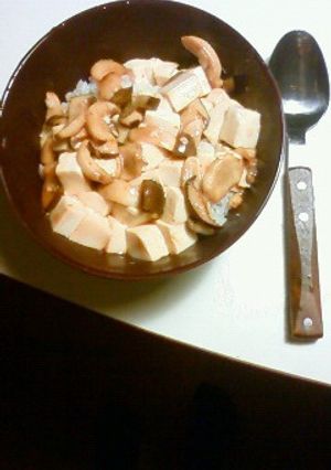 シメジと豆腐のオイスターソース丼-レシピのメイン写真