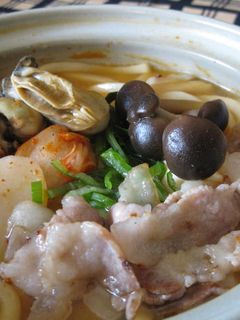 ふっくらカキ入りチゲ風煮込みうどん-レシピのメイン写真