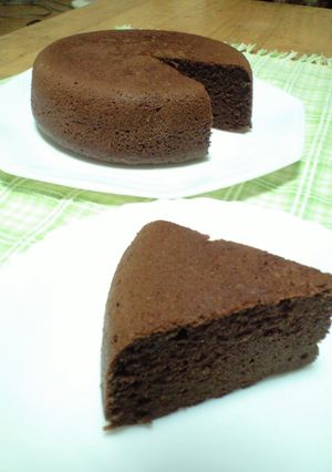 混ぜて焼くだけ炊飯器で【チョコケーキ】-レシピのメイン写真