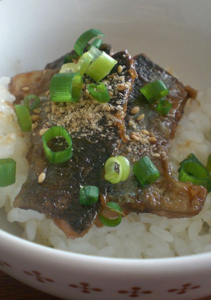 余った鰻のタレでさんまの蒲焼丼-レシピのメイン写真