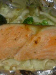 鮭のホイル焼き☆塩にんにく味☆-レシピのメイン写真