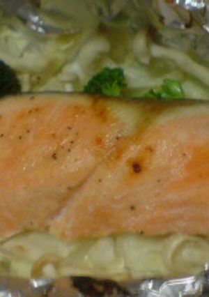鮭のホイル焼き☆塩にんにく味☆-レシピのメイン写真