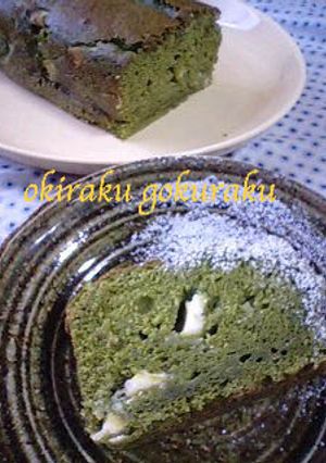ノンオイル♪抹茶とホワイトチョコのケーキ-レシピのメイン写真