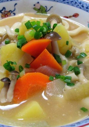 味噌煮込みクリームうどん-レシピのメイン写真