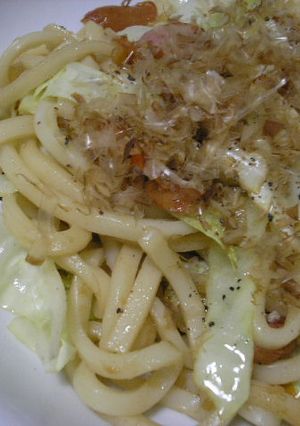 簡単☆ひとりランチに焼きうどん♪-レシピのメイン写真